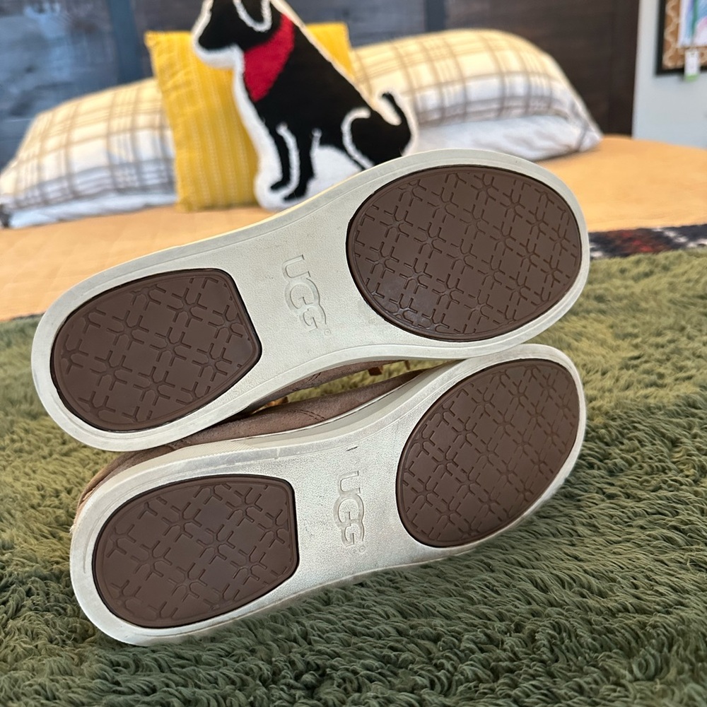 UGG Women’s Tomi Sneakers - Picture 9 of 10